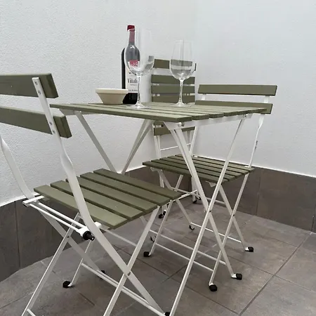 Centrobeach 250m From