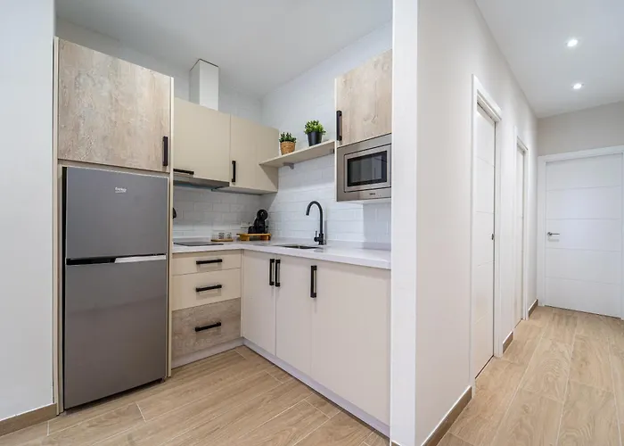 Centrobeach 250m From Апартаменты *